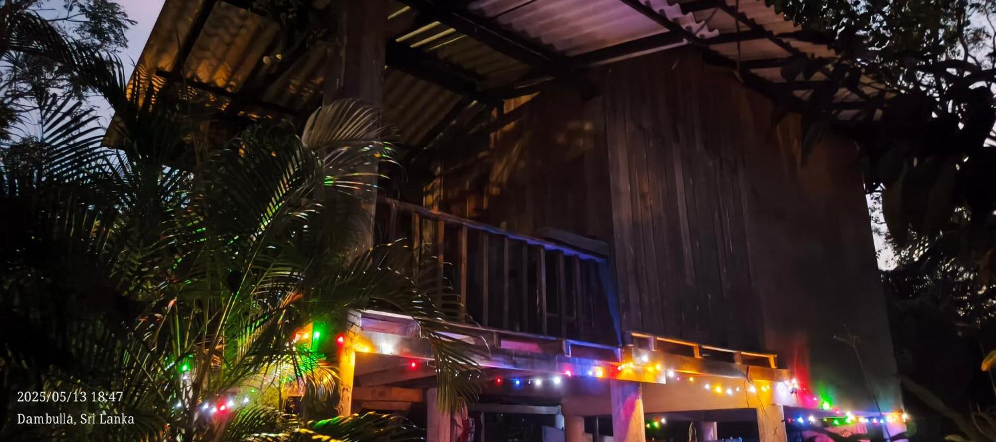 Ruk Sewana Villa Tree House Sigiriya Exterior photo